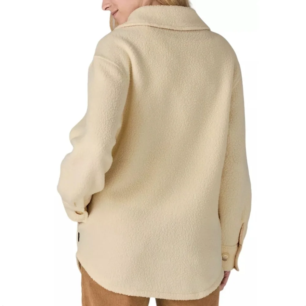 NWT Women's Patagonia Fleece Shacket - Picture 2 of 9